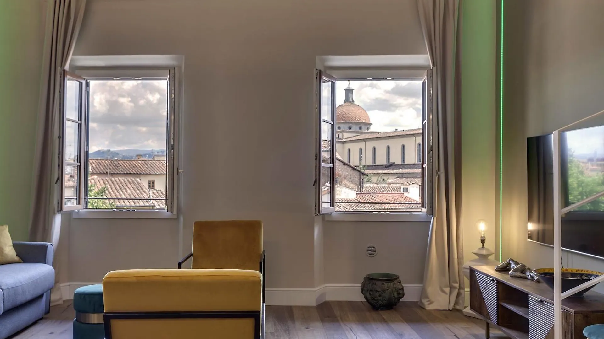 Sant'Agostino Luxury Apartment By Mamo Florence Italy