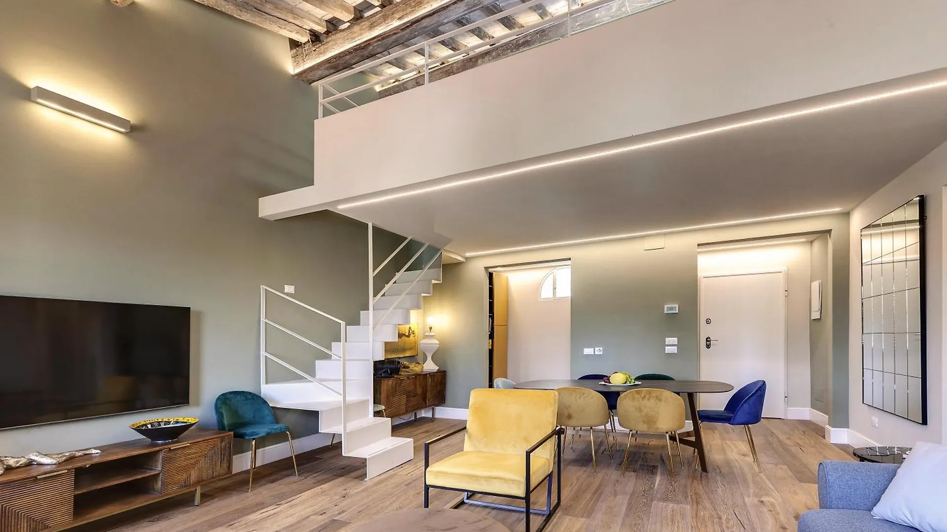 Sant'Agostino Luxury Apartment By Mamo Florence 0*,  Italy