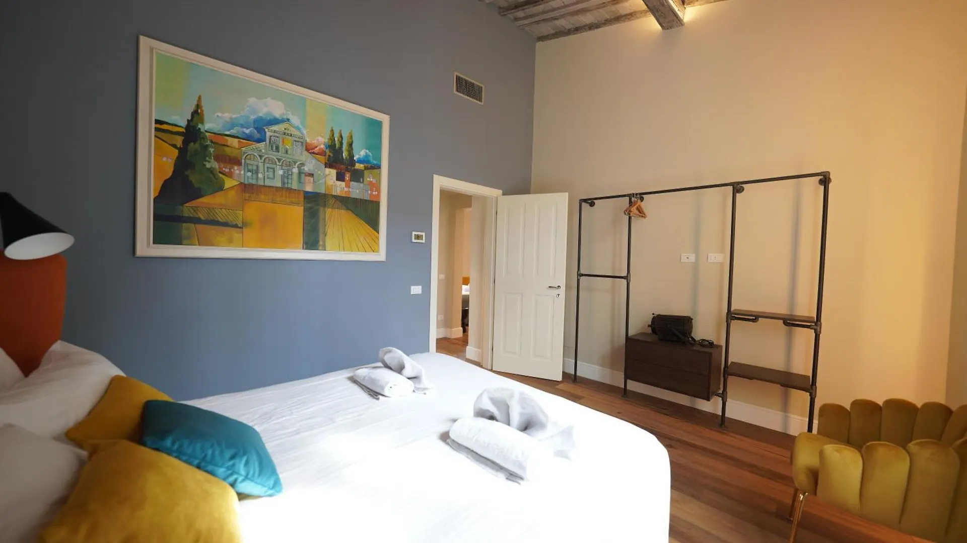 Sant'Agostino Luxury Apartment By Mamo Florence